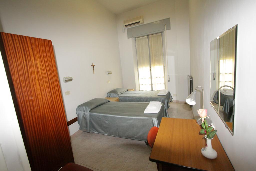 Casa Per Ferie Margherita Diomira Hotell Rom Exteriör bild